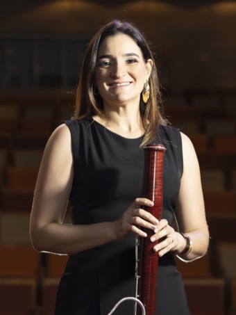 Professora Iracema Simon com seu fagote